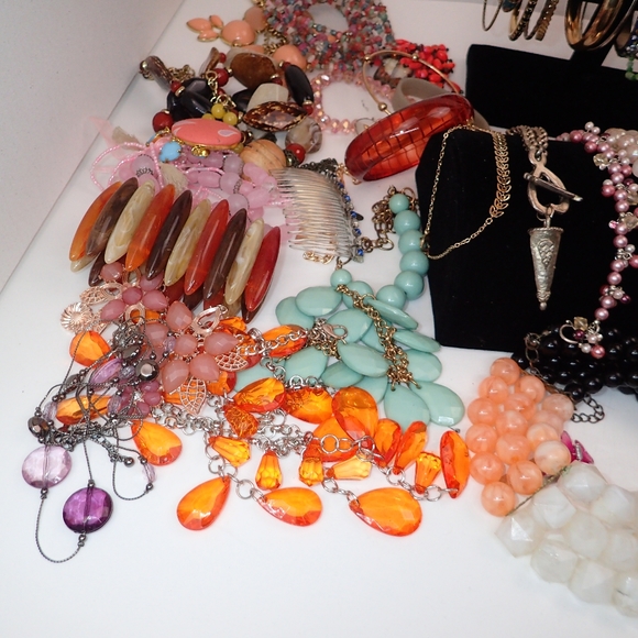 Bulk Jewelry lot A3 - 4lbs 10oz - Picture 7 of 9